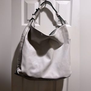 Beautiful white bag from Zara